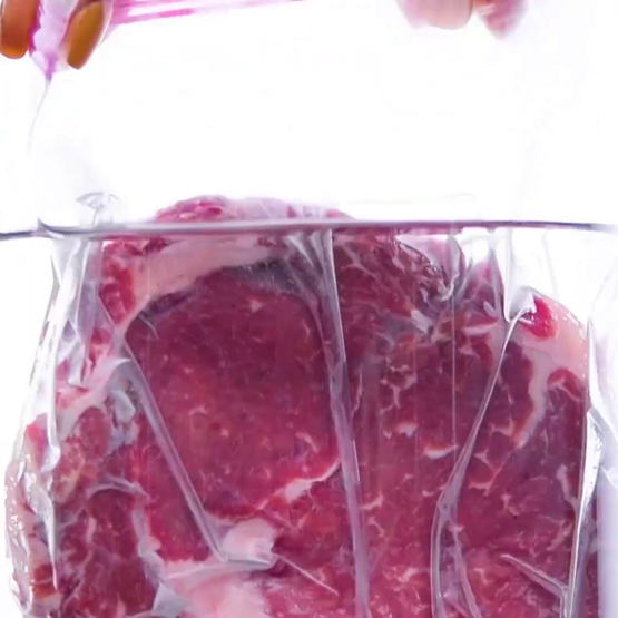 Çileği sirkeli suya batırırsanız... Sonuçları şaşırtıyor