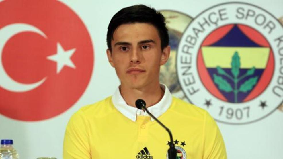 Avrupanın devleri onu istiyor, o ise Fenerbahçede forma bulamıyor