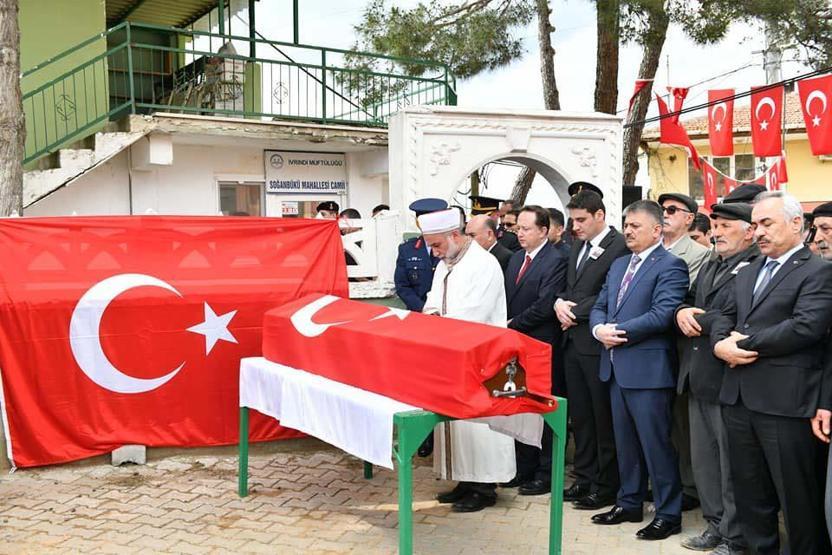 Şehit uzman çavuşlar gözyaşlarıyla uğurlandı