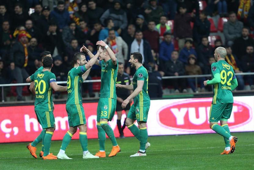 Fenerbahçe Kayseride fark attı