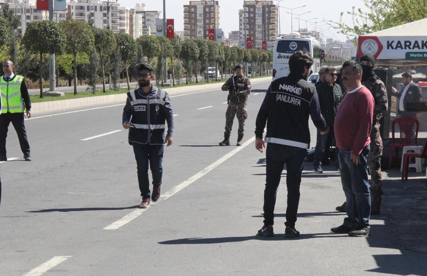 Şanlıurfada Abdullah Öcalanın doğum günü alarmı