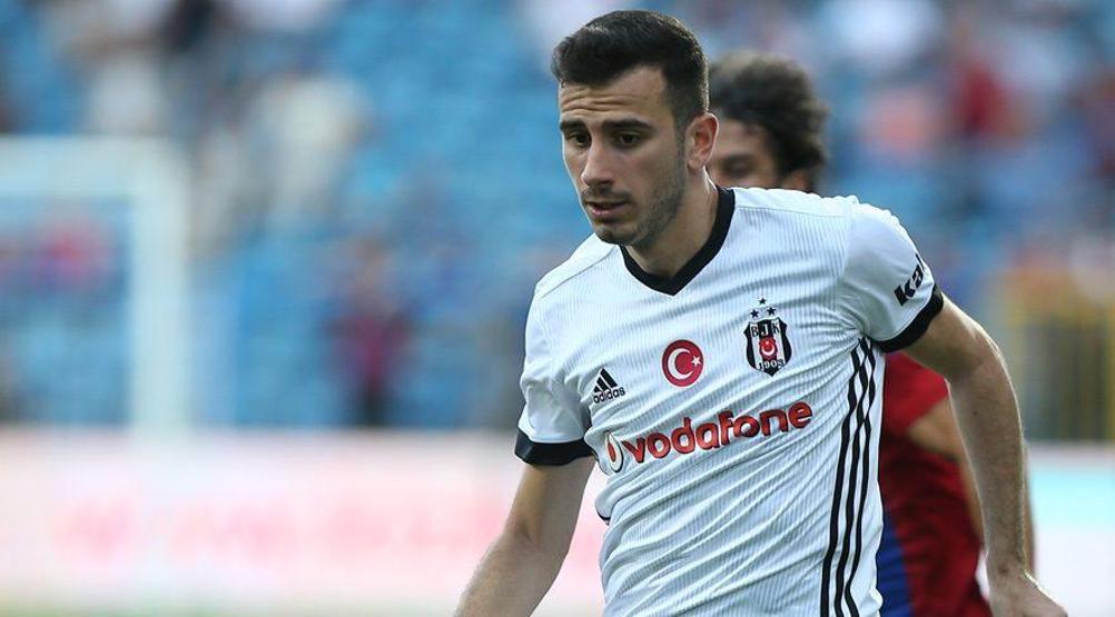 Oğuzhan Özyakupu Liverpoola önerdiler