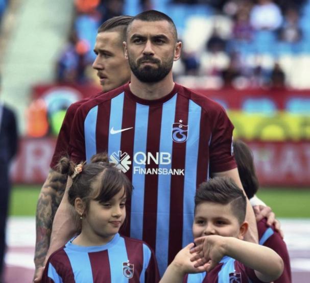 Burak Yılmazdan kaplan dövmesi