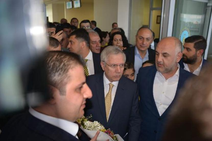 Aziz Yıldırım, Diyarbakırda davul-zurna ile karşılandı