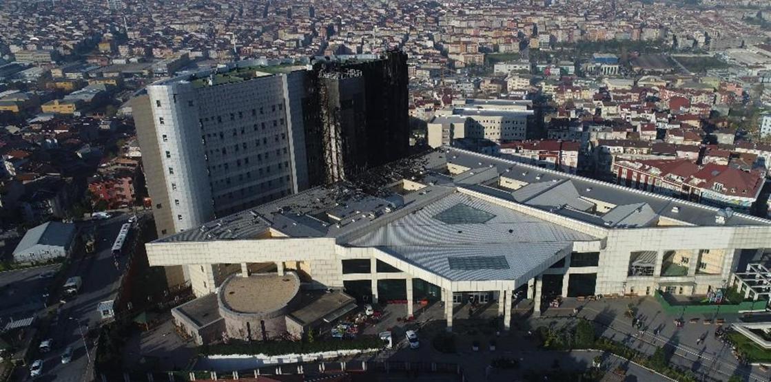 Yangın sonrası Gaziosmanpaşa Taksim Eğitim ve Araştırma Hastanesinin havadan görüntüleri