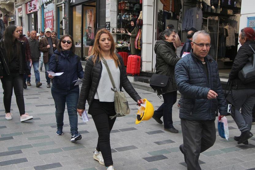 Polis, HDPlilerin baretle bildiri dağıtmasına izin vermedi