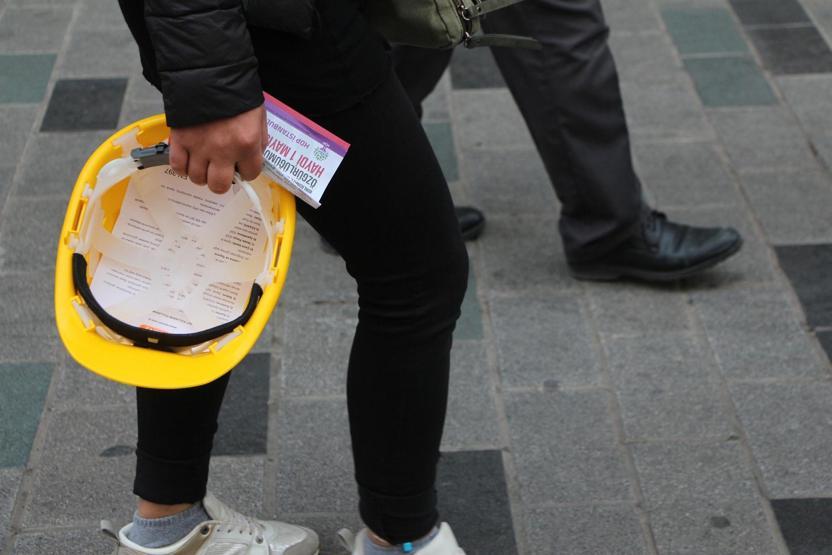 Polis, HDPlilerin baretle bildiri dağıtmasına izin vermedi