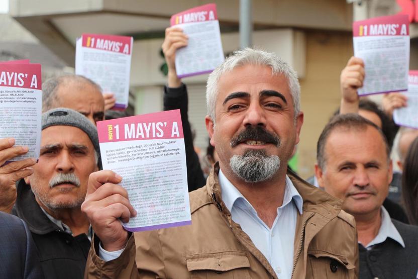 Polis, HDPlilerin baretle bildiri dağıtmasına izin vermedi