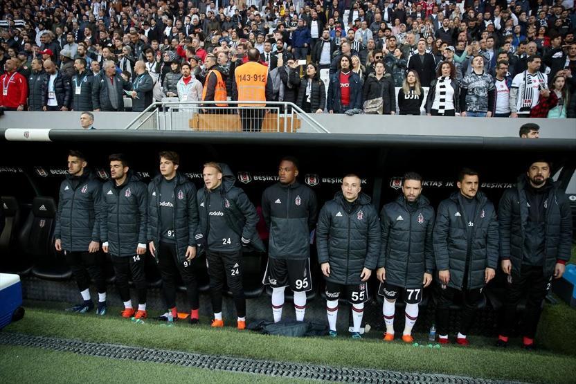 Beşiktaş, Göztepeye karşı gol oldu yağdı