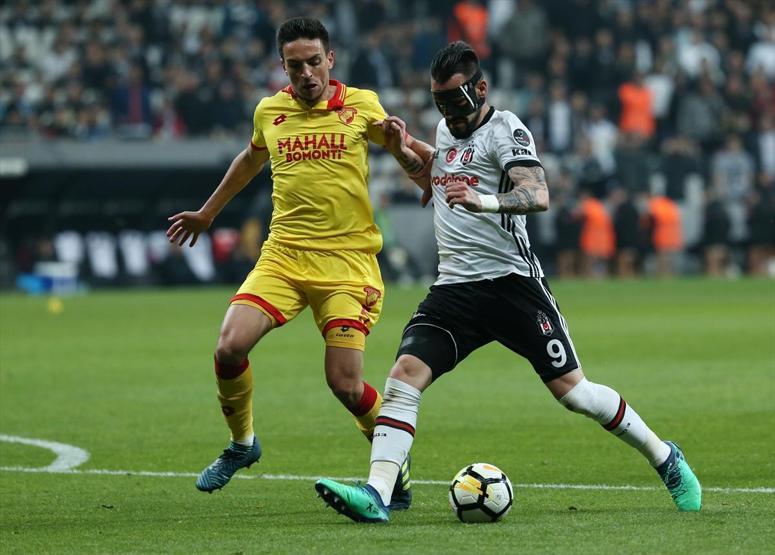 Rıdvan Dilmen: Beşiktaşın 6 maçı kazanması yetmeyebilir, ipler Galatasarayda
