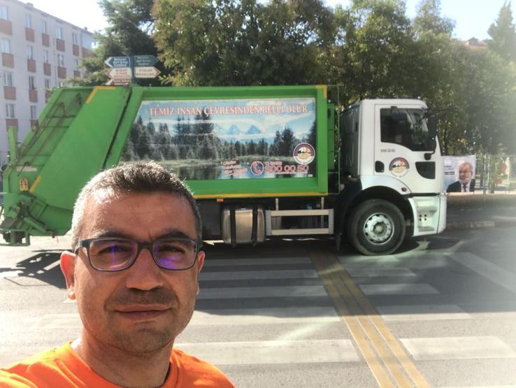 Bu işi gönüllü yaptı asıl mesleğini duyan şaşırıyor