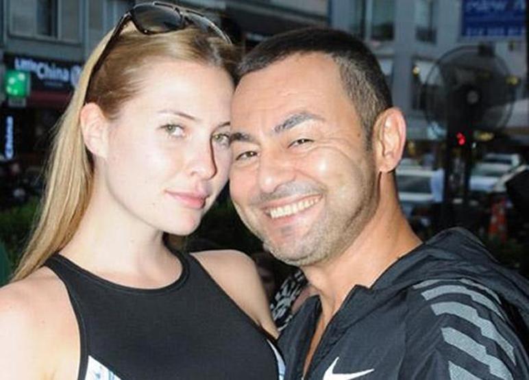 Serdar Ortaç, eşinin Arap Şeyhiyle beraber olduğu iddiasına yanıt verdi