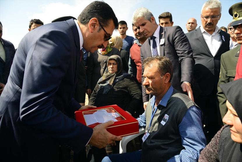 Şehit Şahin son yolculuğuna uğurlandı