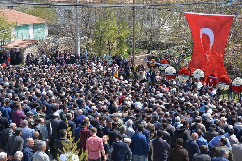 Şehit Şahin son yolculuğuna uğurlandı