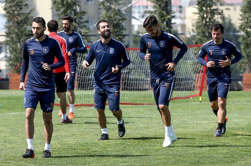 Arda Turan neşe saçtı