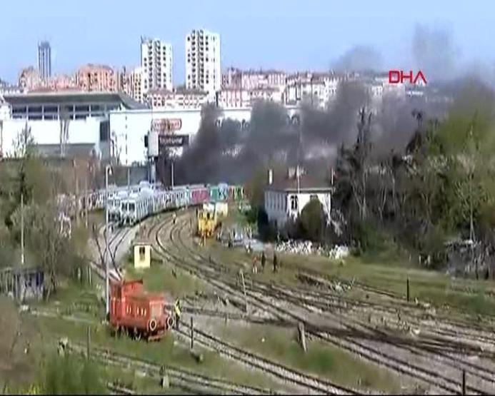 Son dakika... Haydarpaşa Garında yangın
