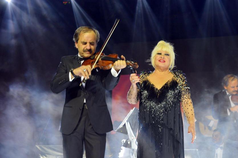 Türk Sanat Müziğinin iki devi 6 yıl sonra aynı sahneyi paylaşıyor