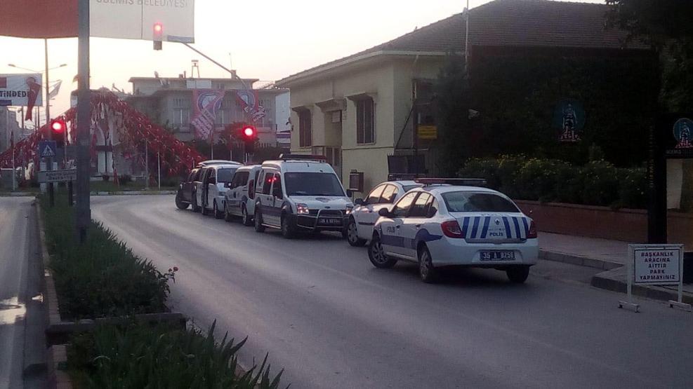 FETÖden açığa alınan yüzbaşı, askerlik şubesi önünde intihar etti