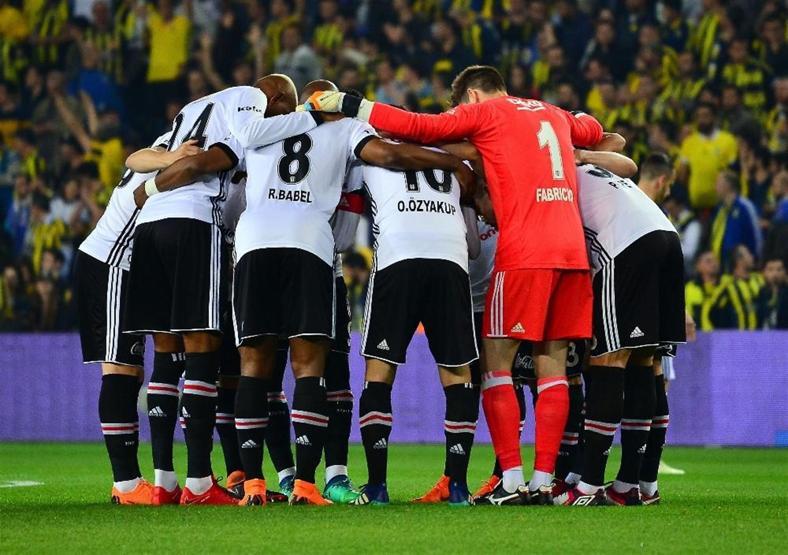 Fenerbahçe-Beşiktaş derbisi tatil edildi