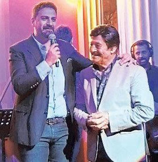 Erhan Çelik aşkını böyle ilan etti