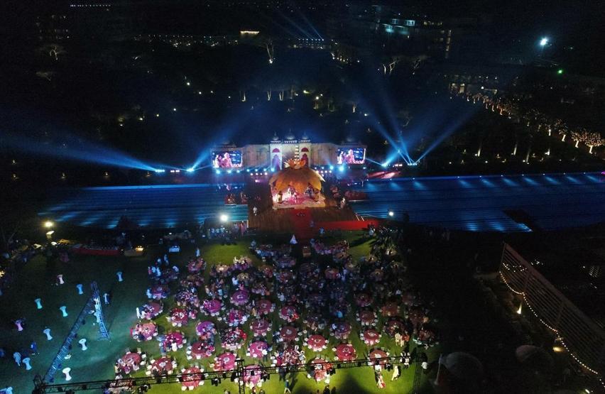 Antalyada masal gibi düğün 3 gün 3 gece sürdü