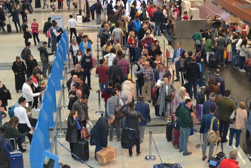 Tatil başladı Sabiha Gökçende büyük yoğunluk
