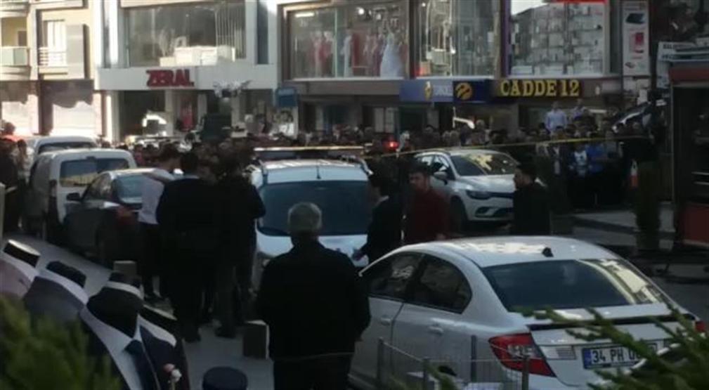 Esenyurtta rehine krizi: Börekçide 2 kişiyi rehin aldı