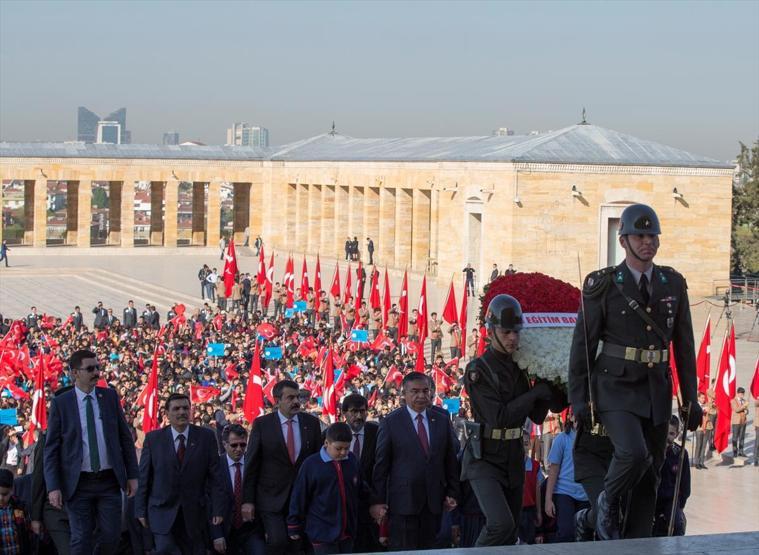 Türkiyeden 23 Nisan manzaraları