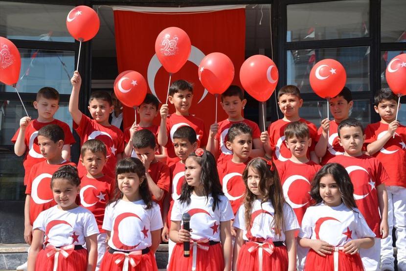 Türkiyeden 23 Nisan manzaraları