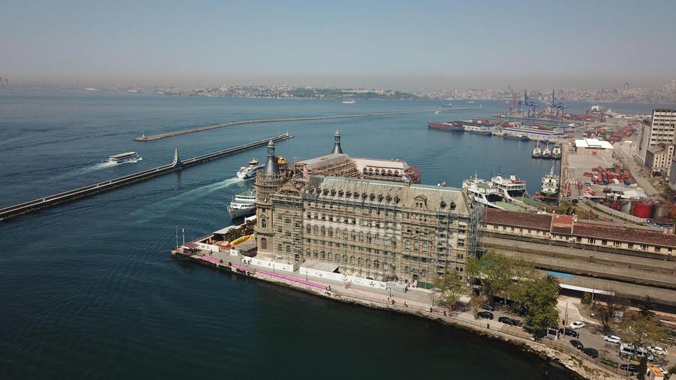Haydarpaşa Garı eski günlerine dönmek için gün sayıyor