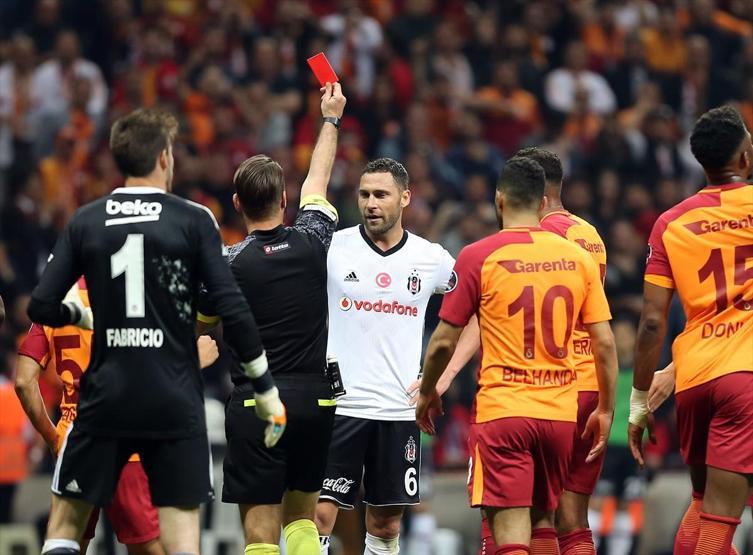 Ahmet Çakar: 10 binlerce hakem kırmızı kart desin inanmıyorum