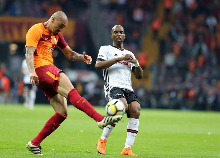 Ahmet Çakar: 10 binlerce hakem kırmızı kart desin inanmıyorum