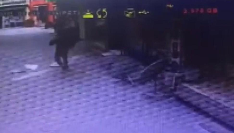 Ölümden saniyelerle kurtuldu