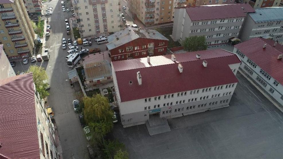 Erzurumda torbacılara şafak operasyonu