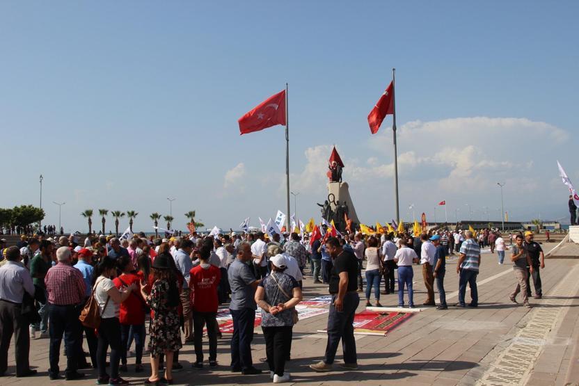 1 Mayıs kutlamalarının en acı fotoğrafı