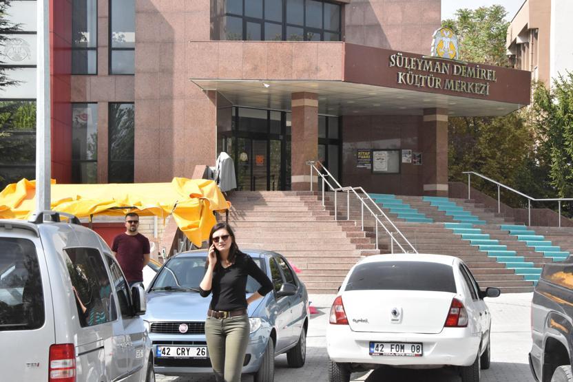 Mezuniyet törenine bomba ihbarı