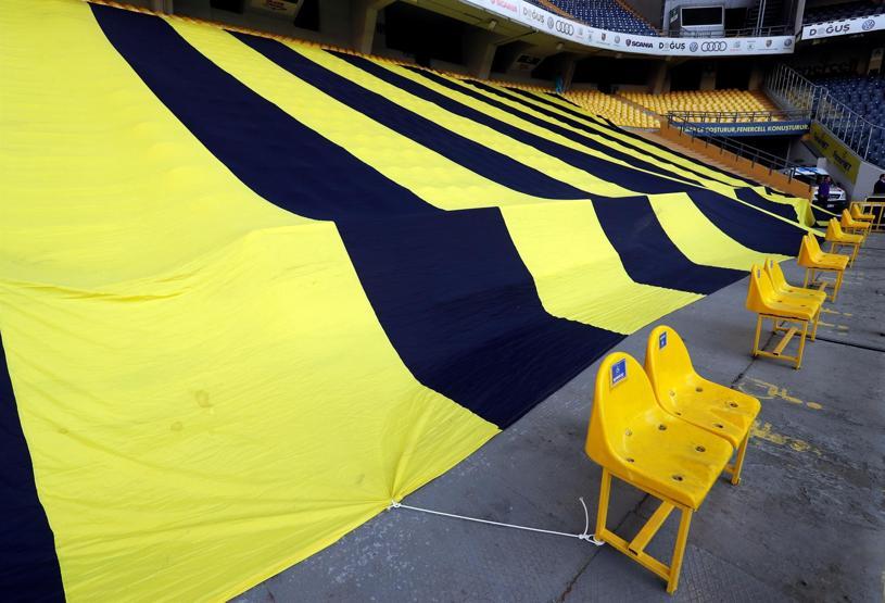 Fenerbahçe-Beşiktaş maçı iptal oldu