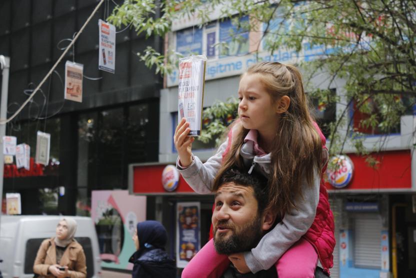 İzmitte ağaçlar kitap açtı