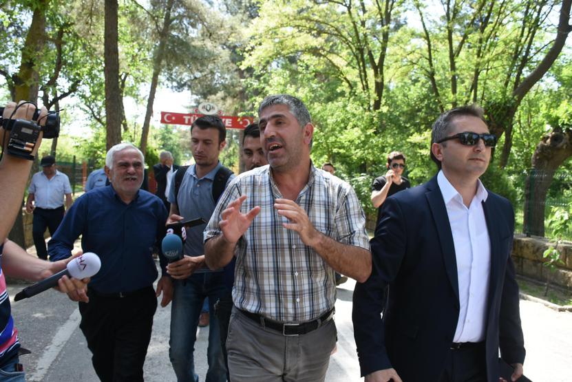 Yunanistanın gözaltına aldığı kepçe operatörü Türkiyede