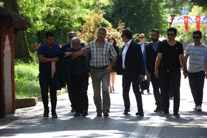 Yunanistanın gözaltına aldığı kepçe operatörü Türkiyede