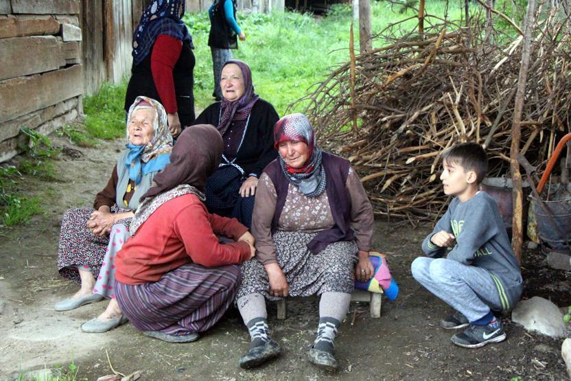 Yangına giden itfaiye aracı uçuruma yuvarlandı: 2 şehit