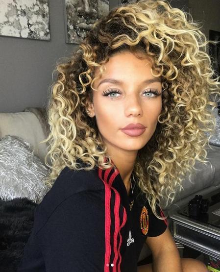 Jena Frumes Instagramı yıktı geçti