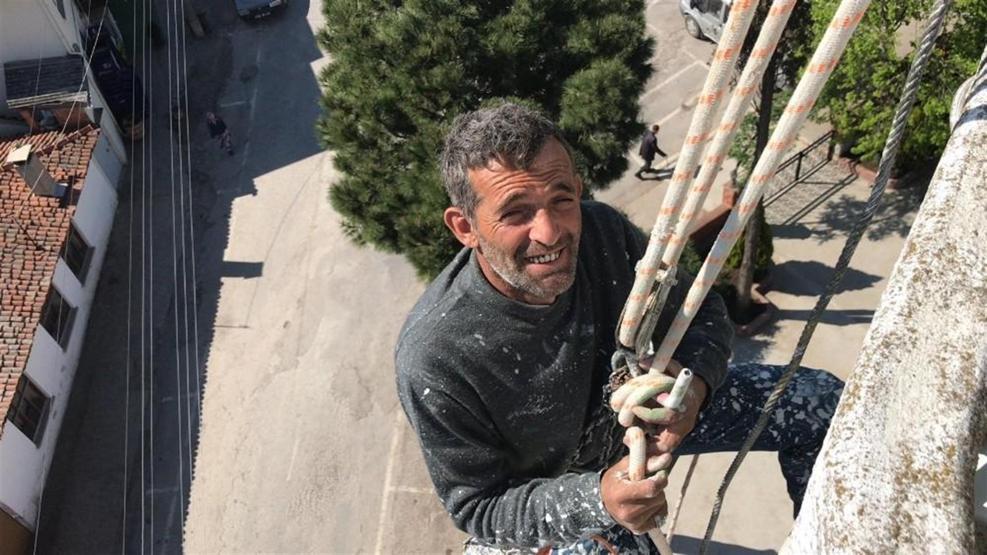 Türkiye’nin örümcek adamı: Turan Usta
