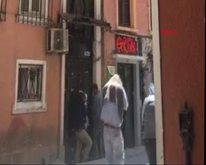 Taksimi arılar bastı