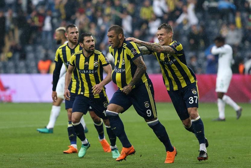 Şampiyonluğa oynayan takımların oranları açıklandı