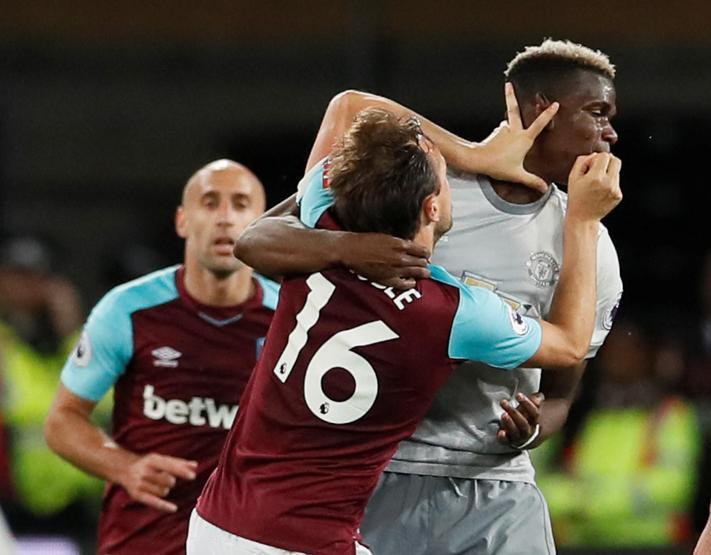 Mark Noble, Pogbanın dişini çekmeye çalıştı
