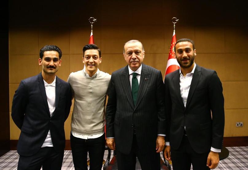 Premier Ligin Türk yıldızları Erdoğan ile buluştu