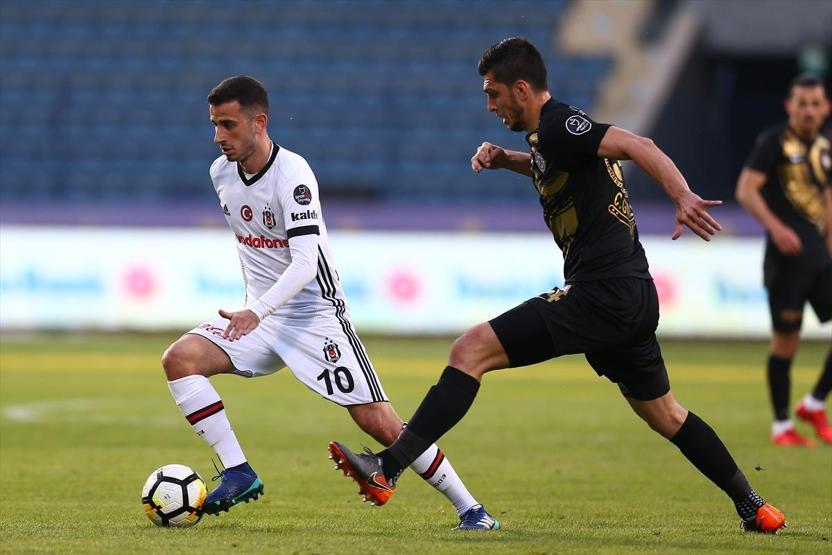Rıdvan Dilmen: Oğuzhan 4 yıllık kontrat yaptı ama gizleniyor