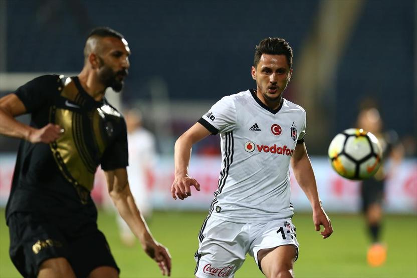 Rıdvan Dilmen: Oğuzhan 4 yıllık kontrat yaptı ama gizleniyor