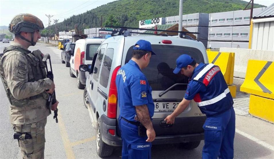 İşte jandarmanın yeni üniformaları